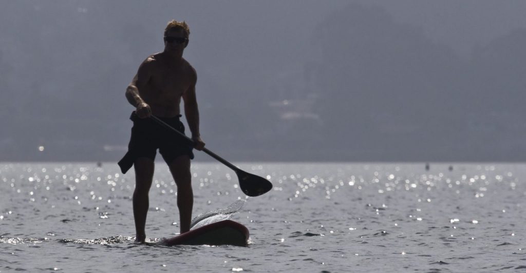 NSP Stand Up Paddle auf dem Wasser