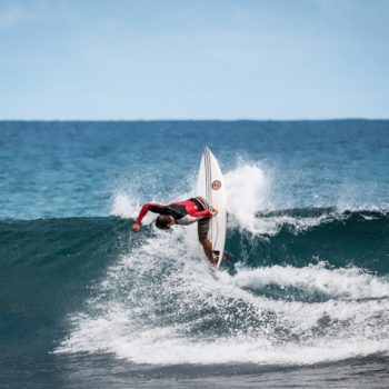 Radikaler turn auf dem shortboard