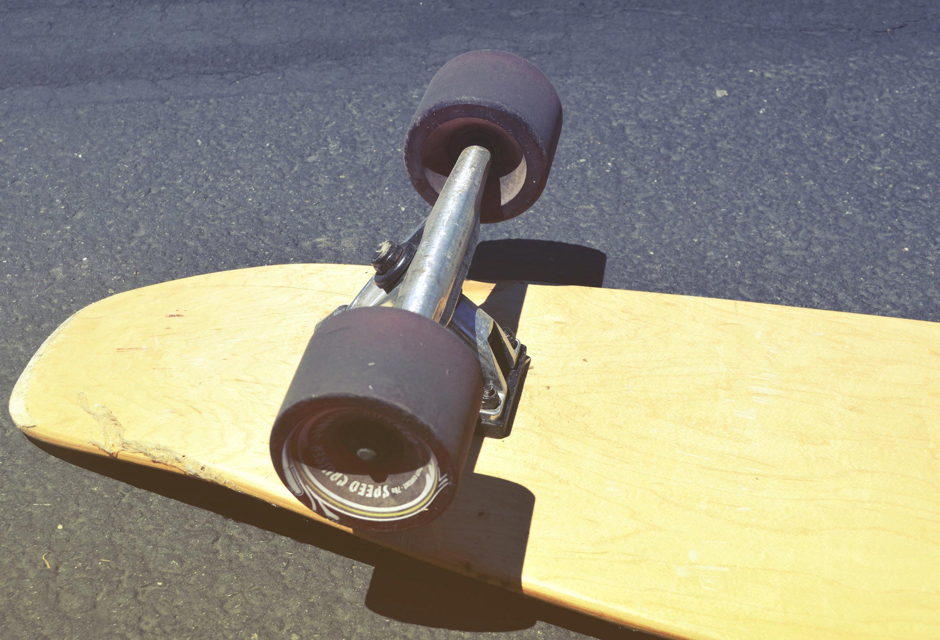 Kennst Du die perfekten Longboard Achsen für Dich? so wählst du sie aus!